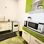 Quatro Estacoes Hospeda -Villa 209 , sua casa em Campos do Jordao, a 1 km do centro turistico